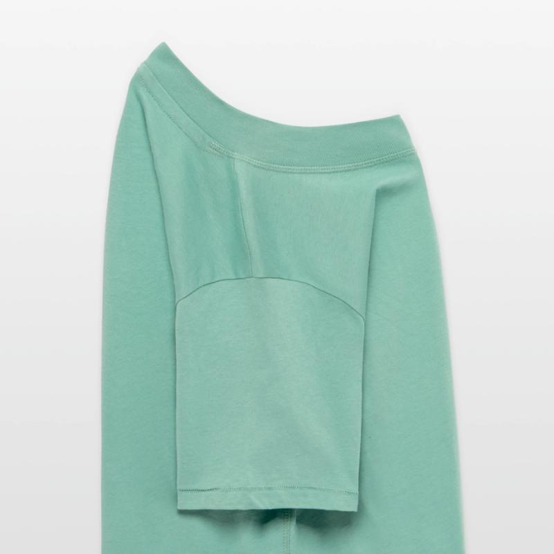 CHICKEN on top of RV