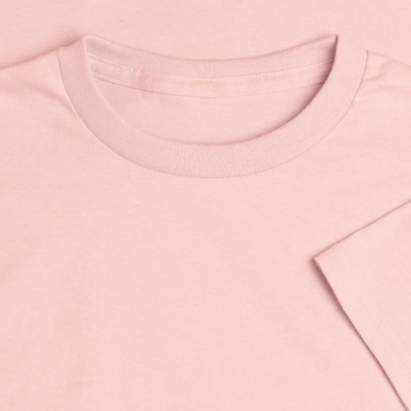 EVERY THANKSGIVING I GIVE MY FAMILY THE BIRD