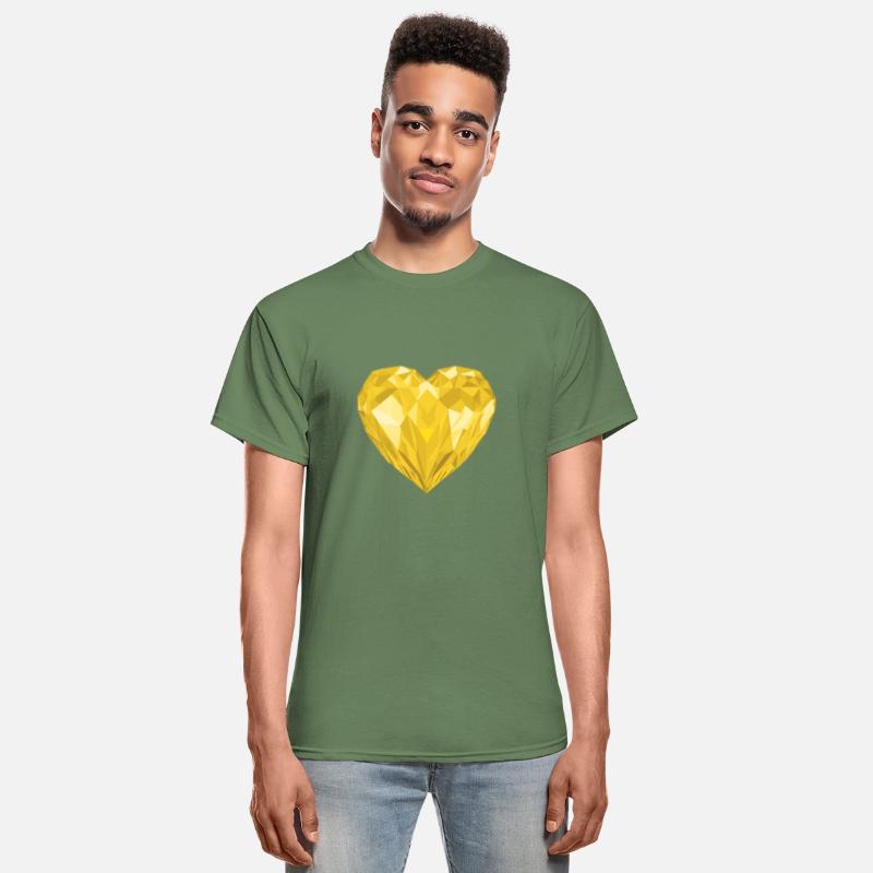 Glossy yellow diamond heart