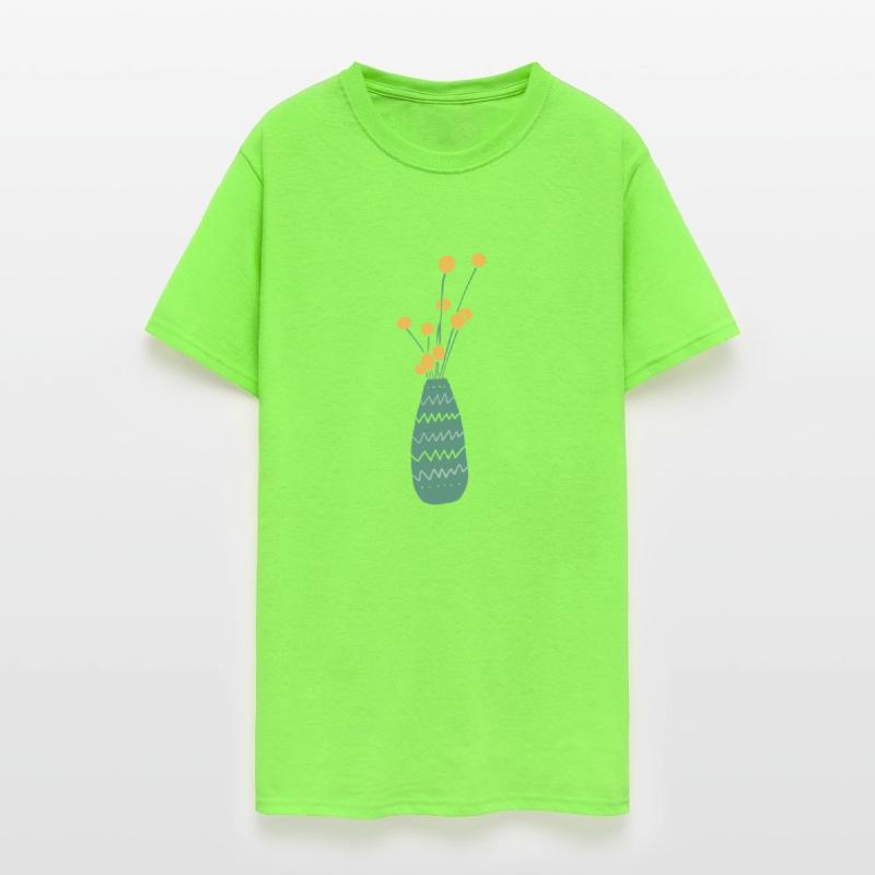 Vase whit yellow flowers